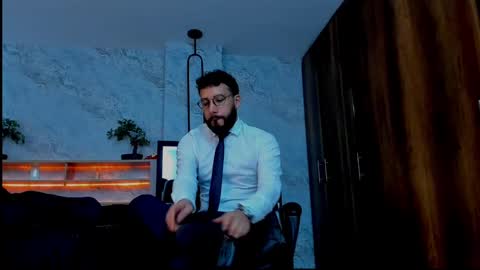 Andres Suarez online show from March 4, 4:52 pm