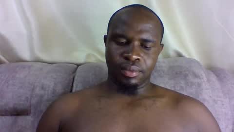 brucedarling online show from April 17, 7:44 am