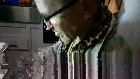 Steve... aka SkinnieDippin aka TimberTramp online show from March 1, 3:16 pm