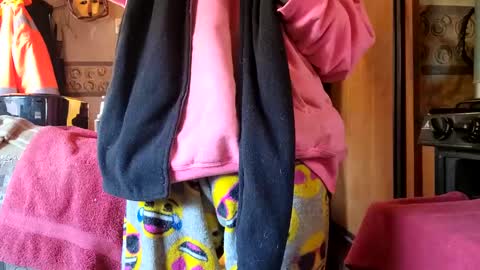 Steve... aka SkinnieDippin aka TimberTramp online show from December 2, 8:06 pm