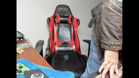 BRUTALMASTER1983 online show from November 20, 6:34 am