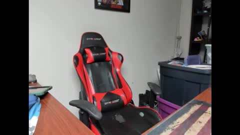 BRUTALMASTER1983 online show from February 12, 8:23 pm