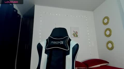 bryan_oficials online show from February 13, 4:27 am