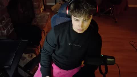 BubblebuttBdn online show from April 3, 3:02 am