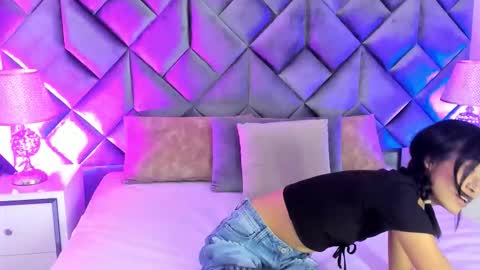 Buda y Cataleya online show from February 6, 3:04 pm