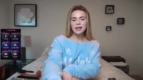 buitifulblonde online show from March 5, 10:52 pm