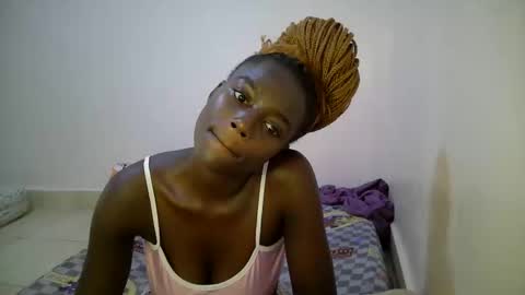 bunny_bliss1 online show from May 24, 7:09 pm