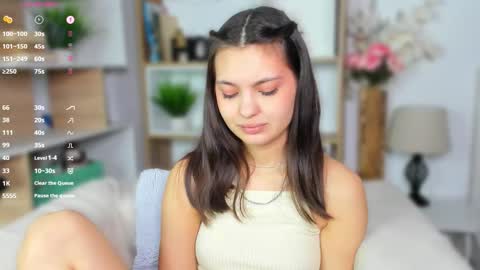 Aria online show from February 25, 8:07 am