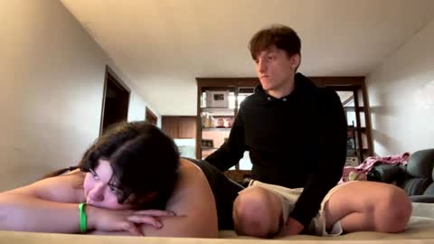 bunnyxxo05 online show from August 5, 6:10 am