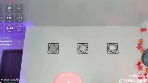 Im Val Welcome to my room My instagram Bubble cosmic online show from October 16, 1:49 am