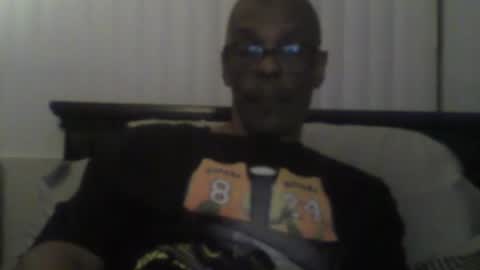 Busturgutzgd1 online show from December 30, 6:42 am