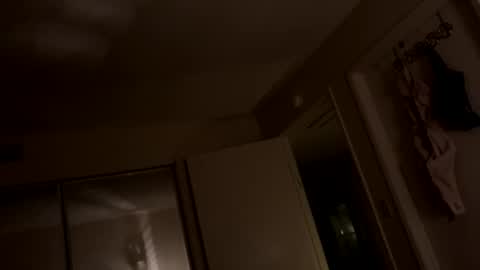 busty_2008 online show from March 15, 6:40 am