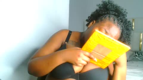 busty_mellons69 online show from November 9, 1:20 am