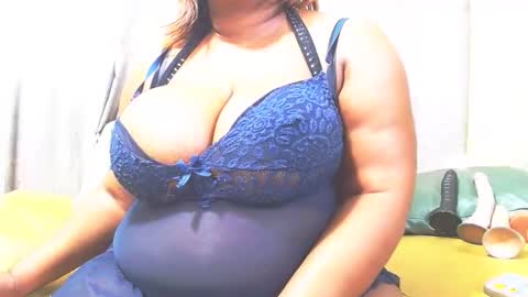 bustymaturestepmum online show from May 4, 6:53 am