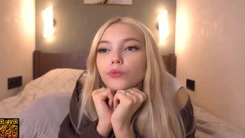 butteflai online show from November 28, 8:21 am