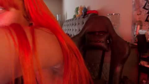 butterfly booty online show from October 4, 8:39 pm