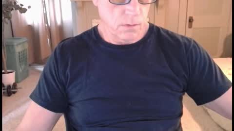 Miles online show from February 8, 3:59 pm