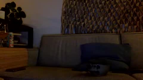 buurman1982isback online show from October 12, 9:38 pm