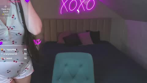 Bwix online show from May 20, 1:57 am