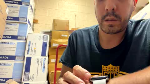 bxbomber2012 online show from November 21, 9:13 pm