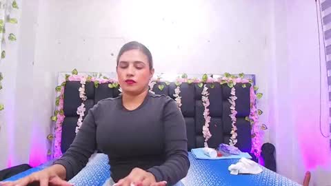 Carolina online show from October 7, 3:02 am