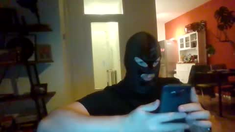 cagegag31 online show from November 11, 7:05 pm