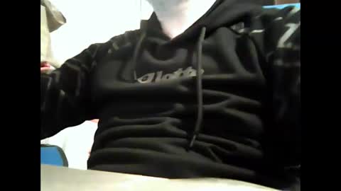 caldoski online show from November 22, 10:18 pm