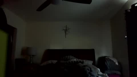 Snapshot of calishop1 chatting on January 26, 5:55 pm calishop1 online show from January 26, 5:55 pm