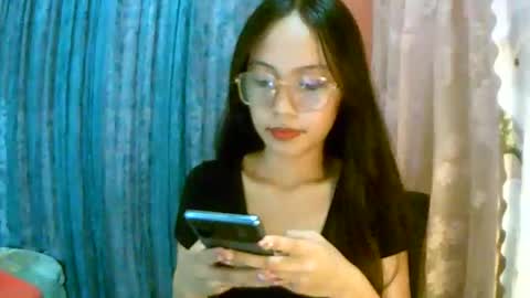 Freya online show from September 29, 7:07 am