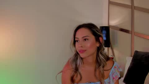 Anna Banana online show from March 7, 1:20 am