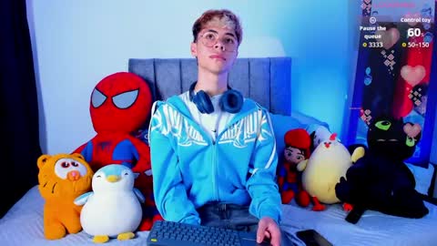 callum online show from April 21, 4:14 pm