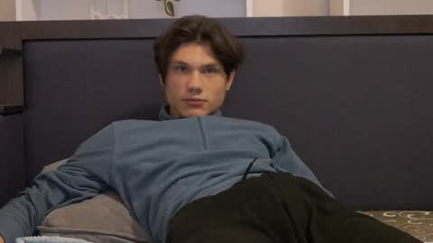 Calvin online show from January 16, 12:23 am