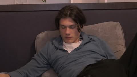 Calvin online show from January 13, 1:45 am