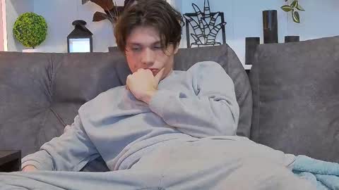 Calvin online show from March 12, 3:35 am