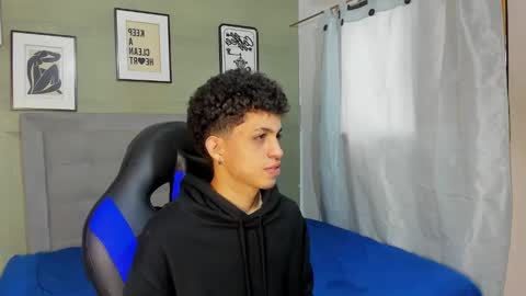 CAMERON online show from February 3, 1:04 pm