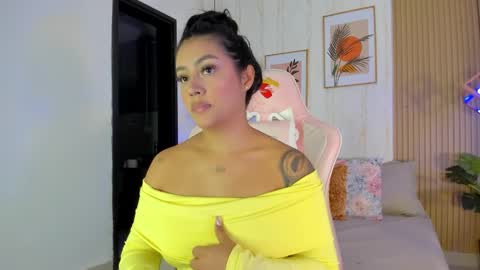 Cameron  online show from December 16, 8:15 pm