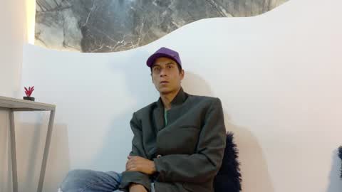cameronsilverman online show from June 18, 11:32 pm