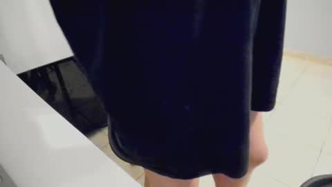 Cami online show from December 4, 5:07 am