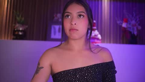 Camila online show from December 21, 8:04 pm