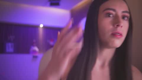 camila_martinez9 online show from December 4, 12:05 pm