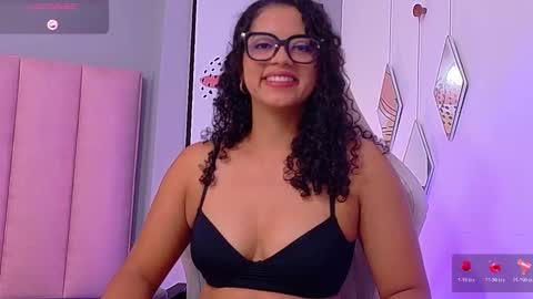Snapshot of camilalevy chatting on October 17, 12:53 pm Camila online show from October 17, 12:53 pm