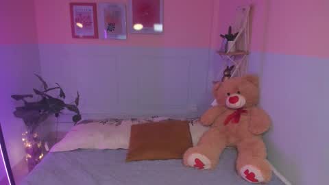 Camila  online show from December 2, 3:49 am