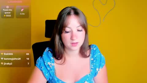 Camilla online show from July 21, 10:39 am