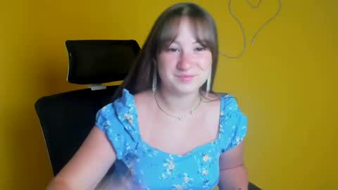 Camilla online show from June 25, 6:29 am