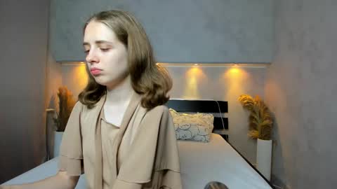 Camilla online show from September 11, 12:23 am