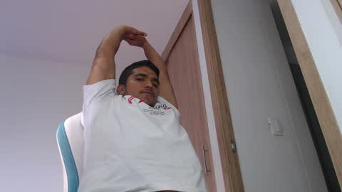 camilo_contre21 online show from March 27, 8:54 pm