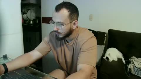 Camilo online show from December 12, 3:10 am