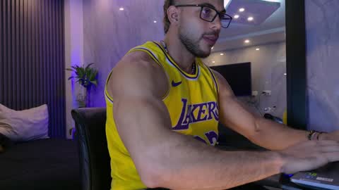 Camilo Watson online show from April 1, 2:23 am