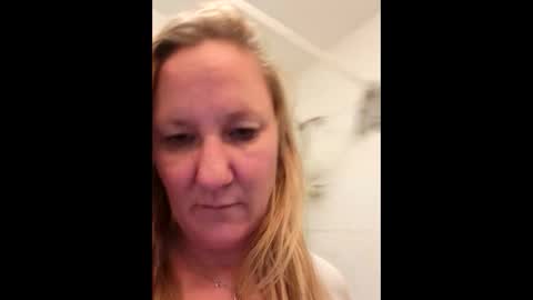 campbellcourtney385 online show from January 15, 5:16 am