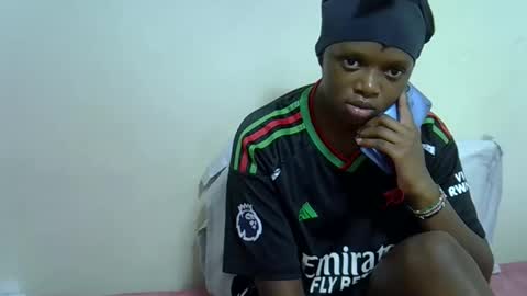 candiemaya online show from November 3, 6:53 pm